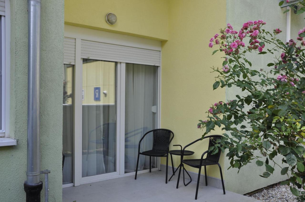 Apartman Miran Osijek Exterior foto